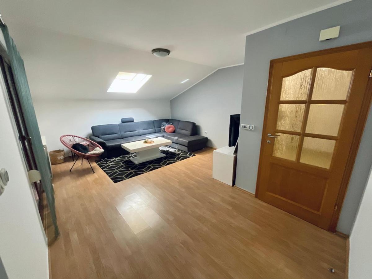 Apartment Camellia Ljubuški Esterno foto