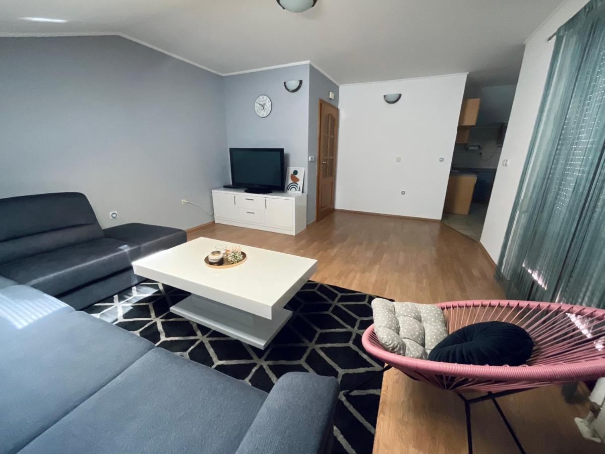 Apartment Camellia Ljubuški Esterno foto
