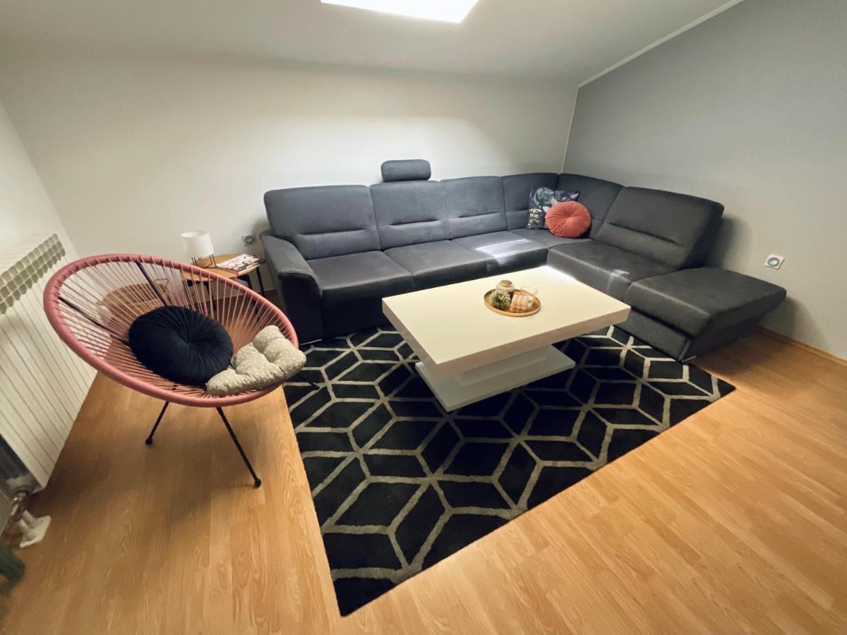 Apartment Camellia Ljubuški Esterno foto